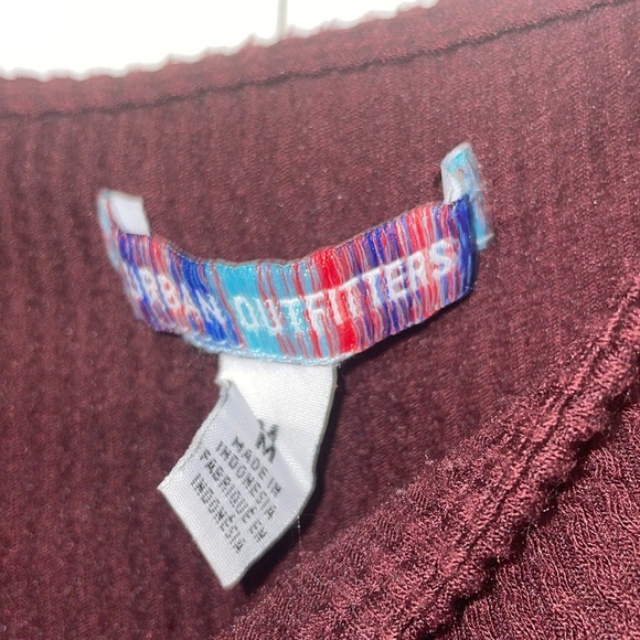 Urban Outfitters Top - Picture 2 of 4